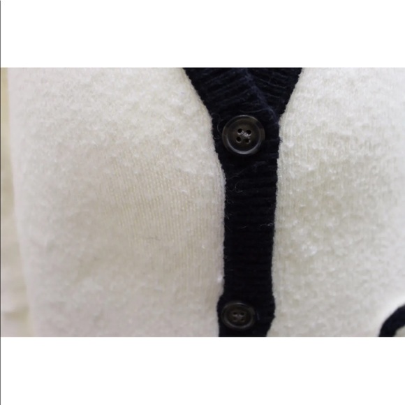 2/$20 Lot of 3 Ambercrombie Girl Cardigan Sweater L-XL, Old Navy Pullover - Picture 4 of 13